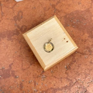 14KT Yellow Gold St Christopher Medal Pendant Charm 12mm Unisex - Picture 1 of 8