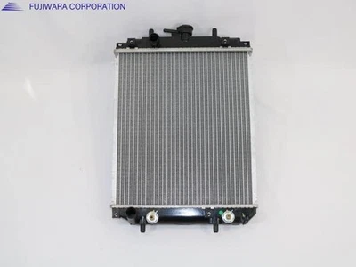 DAIHATSU Move GH-L900S Radiator 1640097206000 [New] [PA105652220] - Image 1 of 2