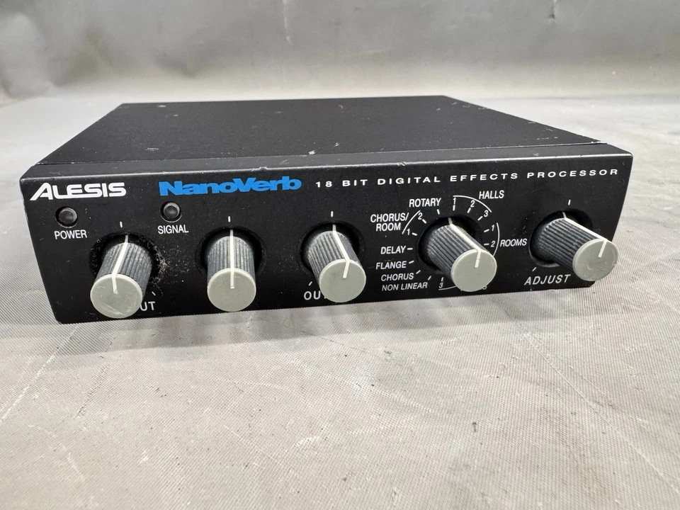 Alesis NanoVerb 18-Bit Digital Effects Processor Chorus Delay Flange Hall Rotary - Image 1 of 4