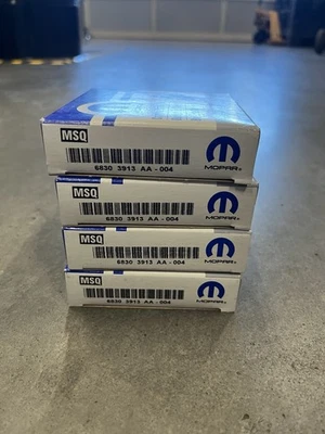 New Genuine Mopar Spark Plug Set Of 16 68303913AA For 03-08 5.7L Dodge Chrysler - Image 1 of 3