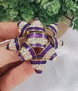 Sparkling Napier Purple Rhinestone Holiday Christmas Present Bow Brooch Pin - Picture 1 of 7