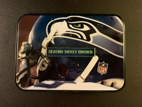 Seattle Seahawks (Season Ticket Holder) Playing Cards (x2) in Collectable Tin Cover