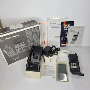 Motorola Cellular One Digital Personal Flip Cell Phone Vintage in Box w/ Extras - Afbeelding 1 van 12