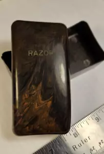 Vintage plastic faux marble Razor Box marked Unbreakable - Picture 1 of 10