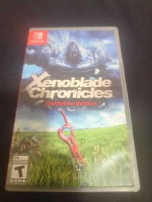 Xenoblade Chronicles Definitive Edition - Nintendo Switch - Like New/CIB - Image 1 of 2