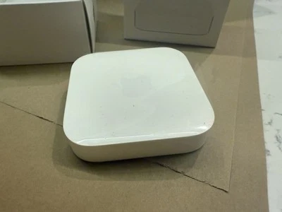 Open Box Unused Apple Airport Express 2nd Gen A1392 w/Cable MC414LL/A Airplay - Image 1 of 4