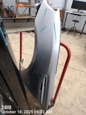 GRY LEFT FENDER 2017-2020 TOYOTA 86 - Image 1 of 4