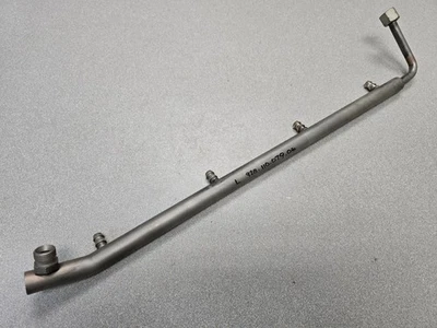 MUY BONITO RIEL DE COMBUSTIBLE LADO IZQUIERDO CONDUCTOR ORIGINAL USADO ORIGINAL PORSCHE 928 1980-84 Foto 1 de 4