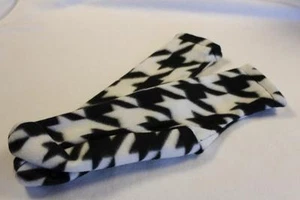 Women's Polar Fleece Socks Slippers Black White Houndsthooth Choose Size - Picture 1 of 3