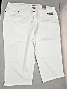 NWT Catherines Sateen Stretch White Size 32W (50x21) Capris Short/Crop - Picture 1 of 7