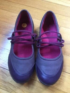 ORTHAHEELS Melanie Mary Jane Flats Sz. 6 EUC - Picture 1 of 3