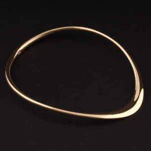 Brazalete de oro Georg Jensen # 1433. 18 quilates. Descendencia. Jacqueline Rabun. Mediano - Imagen 1 de 6