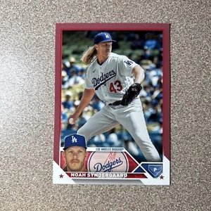 2023 TOPPS #29/50 NOAH SYNDERGAARD MOTHER'S DAY PINK PHILLIES PARALLEL SP - Picture 1 of 5