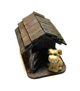 Dollhouse Miniature Wood Doghouse With Resin Dog Scale 1:12 - Picture 1 of 12