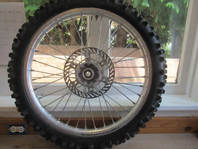 KX 250 KAWASAKI @ 1998 KX 250 1998 RUEDA DELANTERA Foto 1 de 4