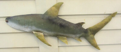 Percha náutica marina pesca rústica metal tiburón decoración de pared 28" X 12". Foto 1 de 2