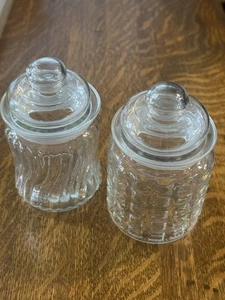 Lot of 2 Candy Jars 8oz with Airtight Lisd Collectible Containers Height 5 in - Picture 1 of 8