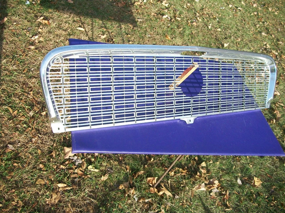 1963 PLYMOUTH VALIANT V-200 GRADE DE SINETE - Imagem 1 de 4