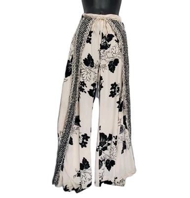 Billabong Floral Pants Adventure Spirit Wrap womens Med Cream Black Rayon - Image 1 of 4