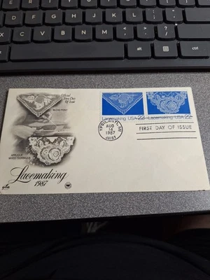 1987 First Day Cover 22c stamps (2) Lacemaking art cachet envelope  - Image 1 of 3
