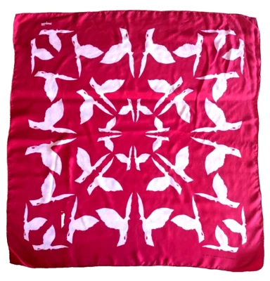 RENÉ MAGRITTE 1998-196) -Very Rare Scarf- FLAMMARION 4 ET ADAGP DE 1993 97x97 CM - Image 1 of 4