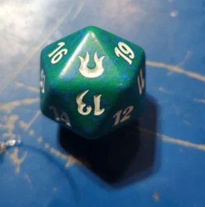 Magic The Gathering Magic Spindown Die - Born of the Gods verde - ligeramente usado - Imagen 1 de 1