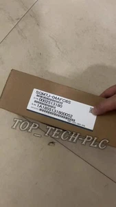 1PCS NEW Yaskawa SGM7J-04AFC6S servo motor - Picture 1 of 4