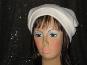 Handmade Women's Fleece Hat - Ivory - Dark green Ribbon Bow - One Size - Picture 1 of 2