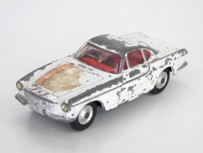 Corgi Volvo P 1800 258 The Saint Roger Moore Film Collectible Toy Model Car - Image 1 of 4