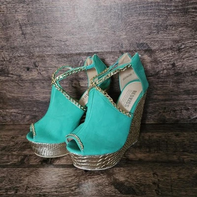 Women's Green And Gold Chain Pump Peep Toe Heel Size 7.5 - Image 1 of 4