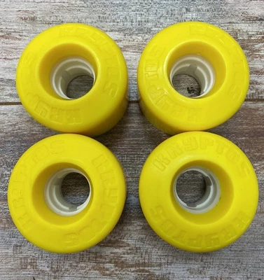 Винтажный 1980-х Kryptos скейтборд колеса набор из 4 желтый белый Kryptonics новый из старых запасов! - Изображение 1 из 4