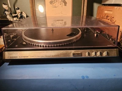 Sanyo Plus Q40 Plus кварцевый проигрыватель с прямым приводом PLL проигрыватель/запись работает отлично - Изображение 1 из 4