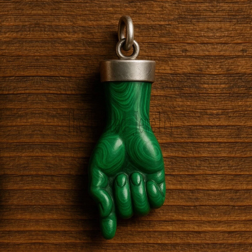 Vintage Malachite Figa Pendant: Sterling Silver Italian Good Luck Charm - Image 1 of 2