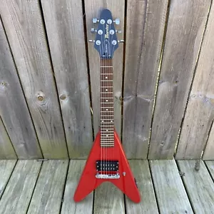 Roadie Maestro von Gibson Red Vee Wee E-Gitarre Flying V IST-ZUSTAND - LESEN - Bild 1 von 12