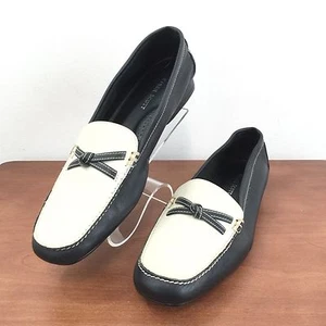 KAREN SCOTT "Wendy" Womens Size 7.5 M Two Tone Leather Loafers Great Looking - Picture 1 of 11