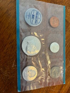 1964-P Mint Silver Set In Flat Pack Envelope Coins sealed In Cello - Picture 1 of 4