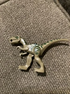 Lego minifigure dinosaur coelophysis green stripes - Picture 1 of 4