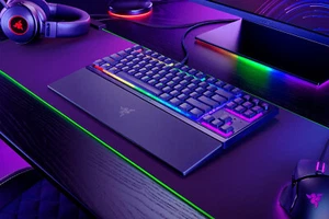 Razer Ornata V3 Tenkeyless Gaming Tastatur Mecha-Membran RGB-LED Handgelenkaufla - Bild 1 von 5