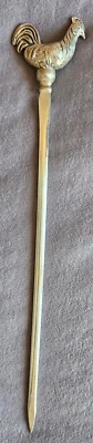 Brochette / hatelet en métal bronze argenté à motif de  " Coq ou Poule "  RENEKA - Photo 1/4