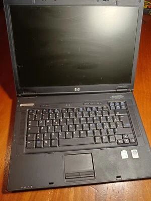 Notebook HP Compaq nx7400 - Da 19.99 Euro - Solo Ricambi!  - Immagine 1 di 4