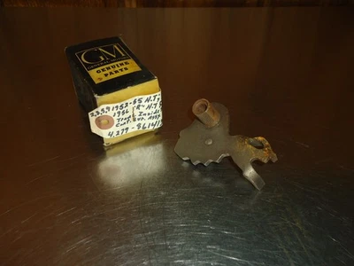 Nueva palanca de cambios de retención de transmisión hidráulica GM 8614134 1952-56 Oldsmobile NOS GM Foto 1 de 2