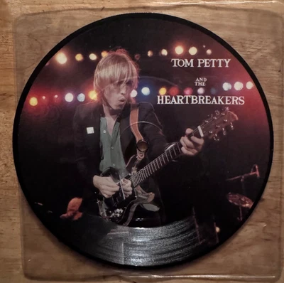 45 7" PICTURE DISC SP TOM PETTY  REFUGEE - Image 1 of 2