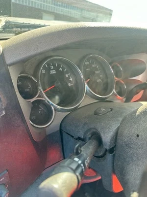 Used Speedometer Gauge fits: 2009 Chevrolet Silverado 2500 pickup cluster MPH US - Image 1 of 4