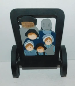 NEAT HANDPAINTED CRAFT WALL DECOR AMISH FAMILY IN BUGGY - Picture 1 of 3