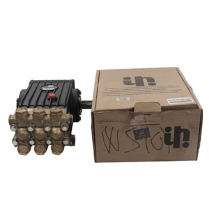 Interpump Group WS010100U000 Pump 1450rpm 100bar/1450PSI New NFP - Picture 1 of 8