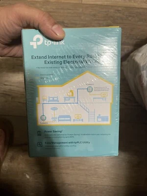 TP-Link AV600 Powerline Starter Kit - White - Image 1 of 2