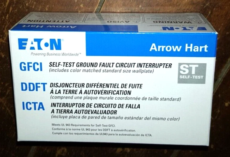 Eaton Arrow Hart White GFCI Self Test Receptacle 125v 20 Amp SGF20W
