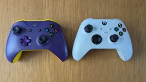 Official Microsoft Xbox One & Series Controllers, Working w Faults (Please Read) - Picture 1 of 4