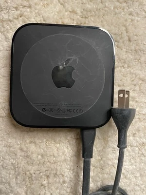 Apple TV A1469 HD Digital Media Streamer - Black (3rd Generation) - Image 1 of 4
