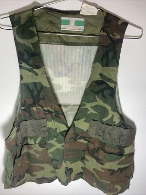 NICE Vintage Game Winner Sportswear Duck Camo Hunting Vest XL Game Fowl Pouch - Image 1 of 4